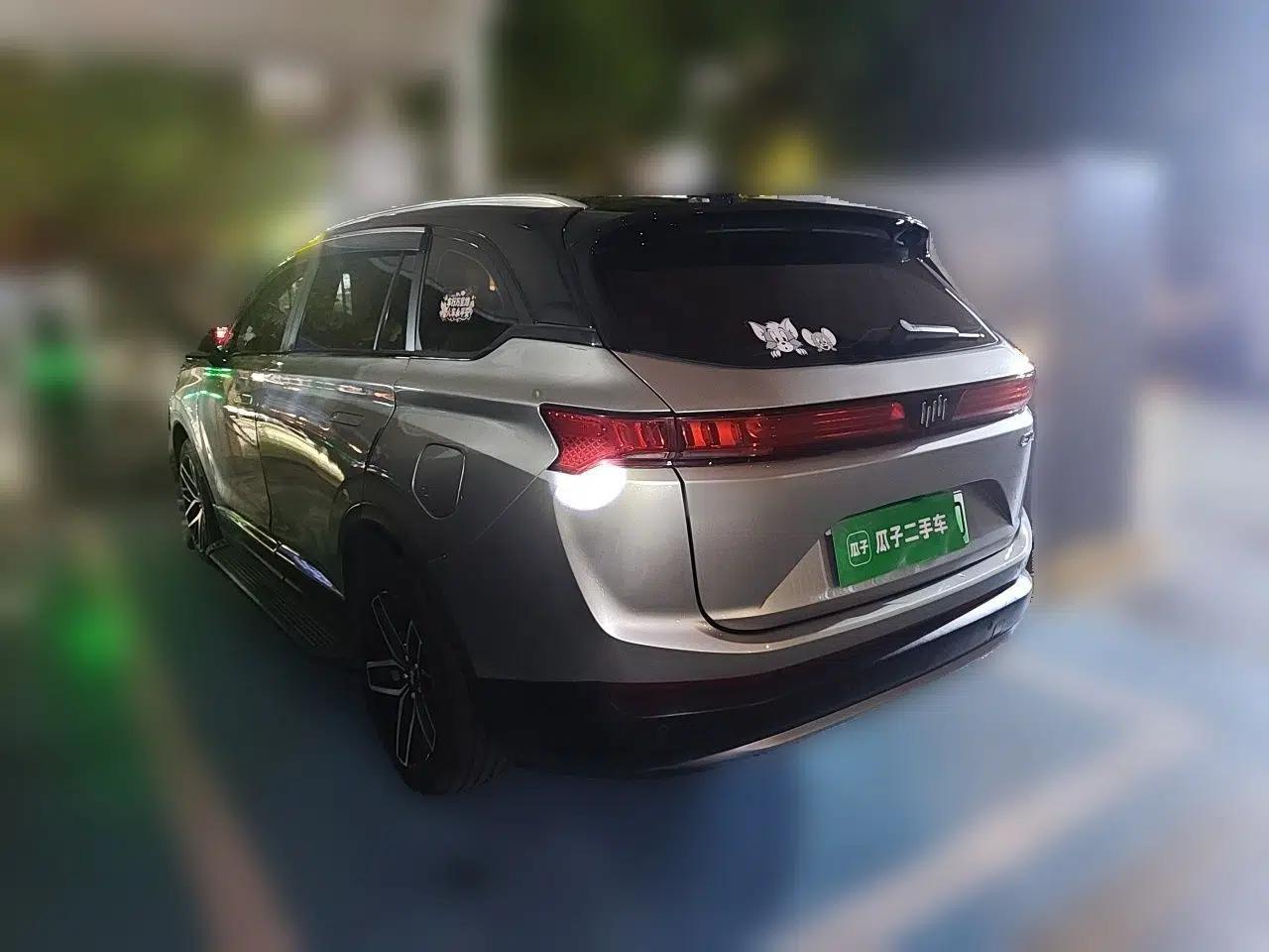 WM Motor EX6 2020 Plus 6-Seater Nex Exploration Edition — миниатюра 4
