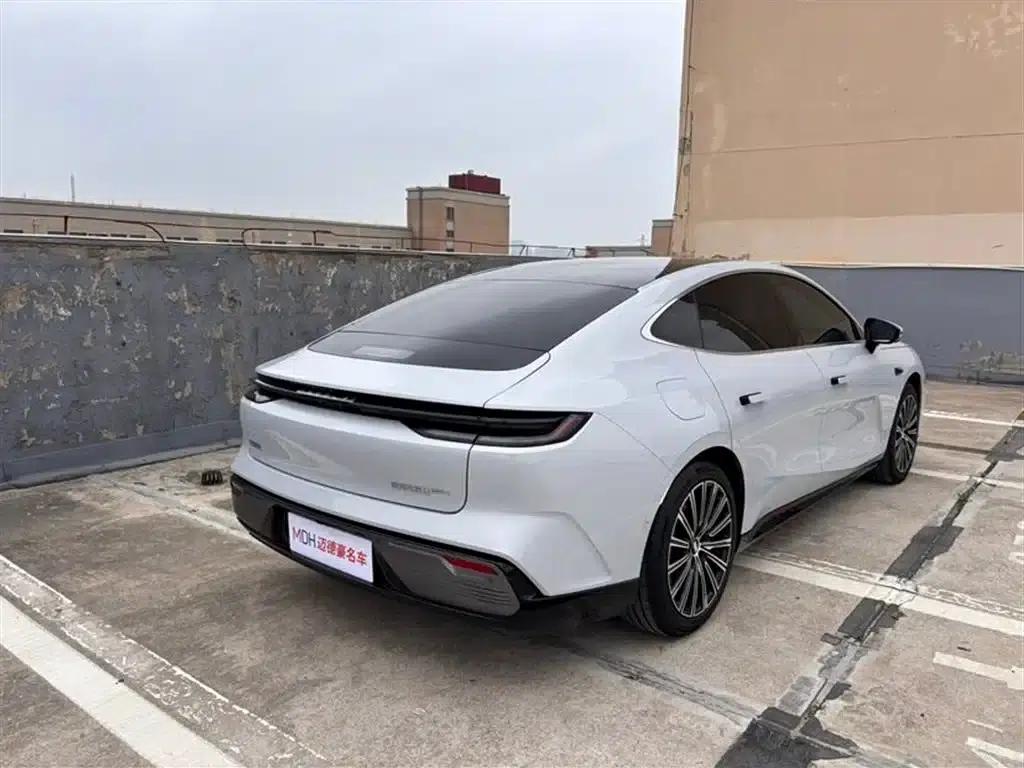 Galaxy Star 8 2025 Model 130km EM-i Flagship Edition — миниатюра 4