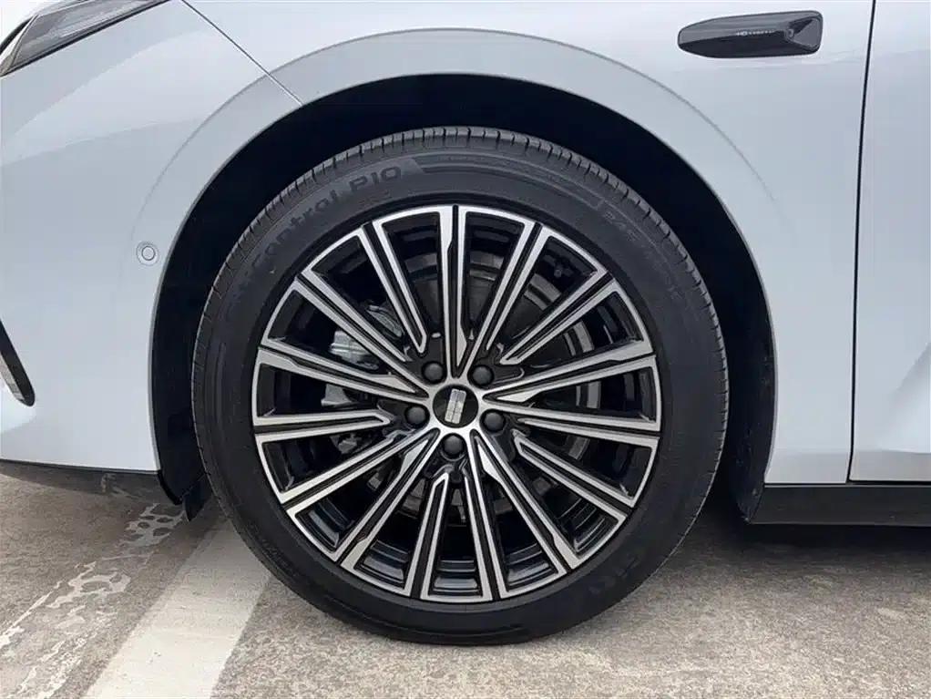 Galaxy Star 8 2025 Model 130km EM-i Flagship Edition — миниатюра 9