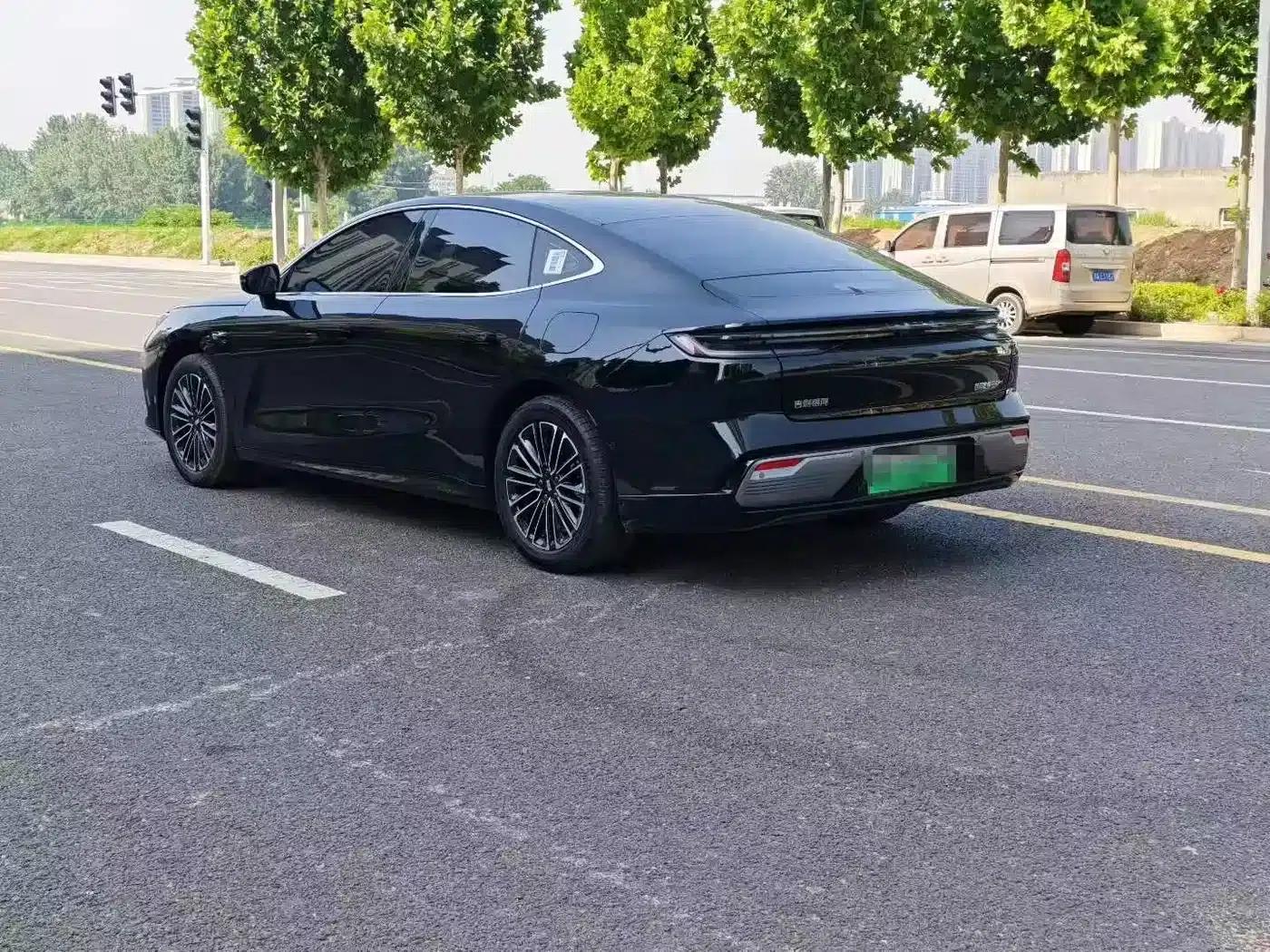 Galaxy Star 8 2025 Model 130km EM-i Premium Edition — миниатюра 6