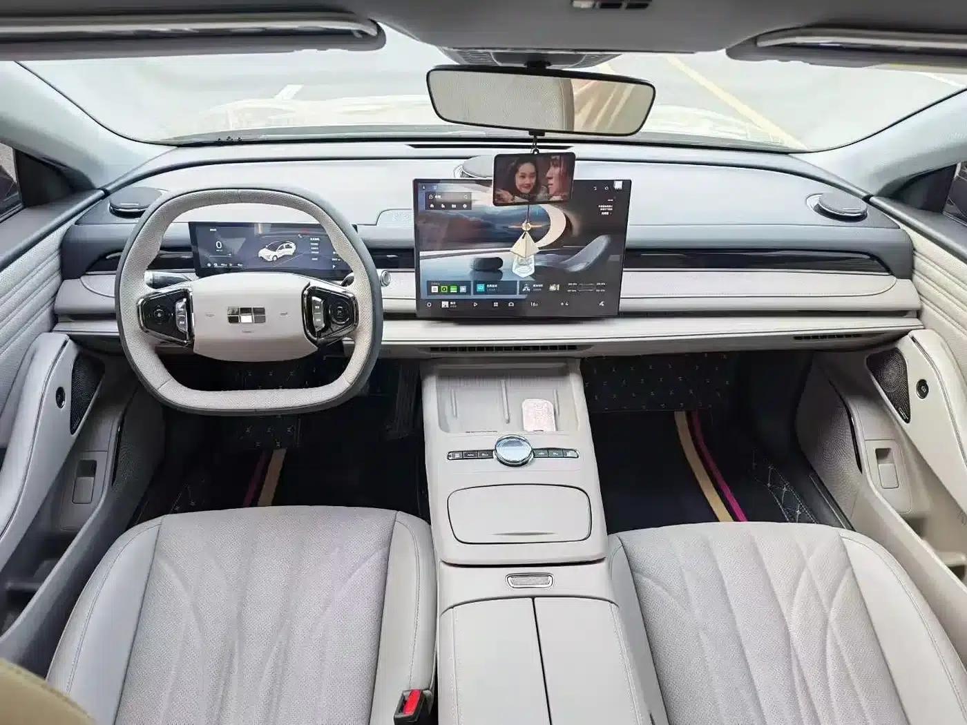 Galaxy Star 8 2025 Model 130km EM-i Premium Edition — миниатюра 7