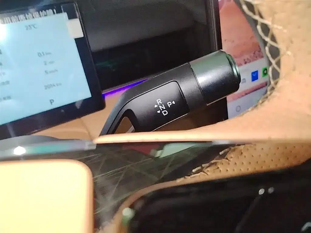 Galaxy Star 8 2025 Model 130km EM-i Flagship Edition — миниатюра 14