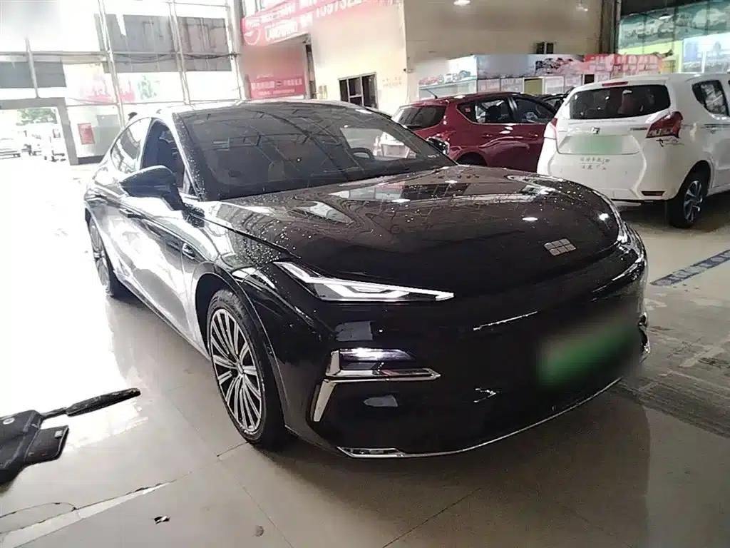 Galaxy Star 8 2025 Model 130km EM-i Flagship Edition — миниатюра 4