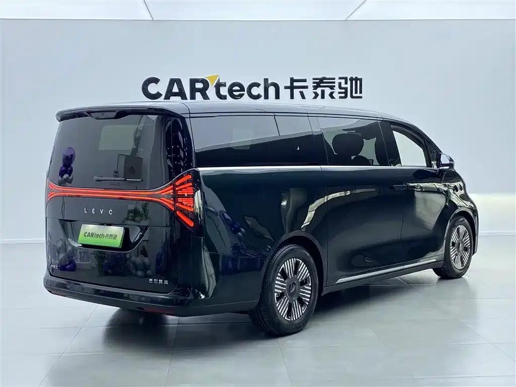 Wingzhen L380 2024 Model, 140-degree, 6-seater, 4WD Ultra — миниатюра 3