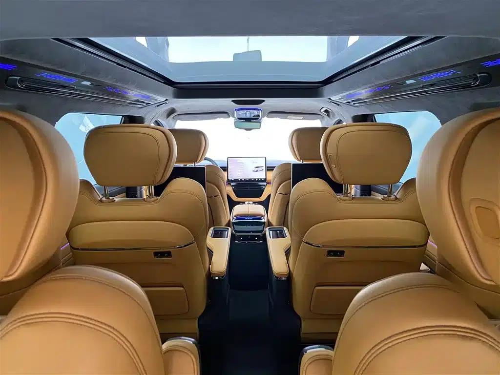 Wingzhen L380 2024 Model, 140-degree, 6-seater, 4WD Ultra — миниатюра 30