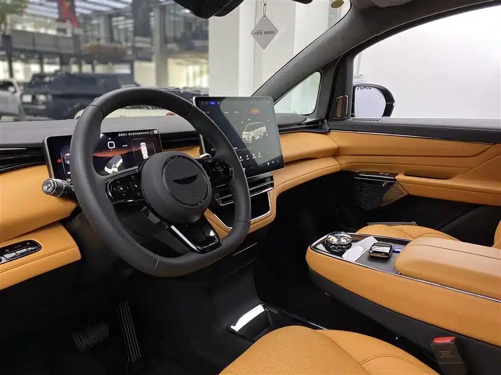 Wingzhen L380 2024 Model, 140-degree, 6-seater, 4WD Ultra — миниатюра 6