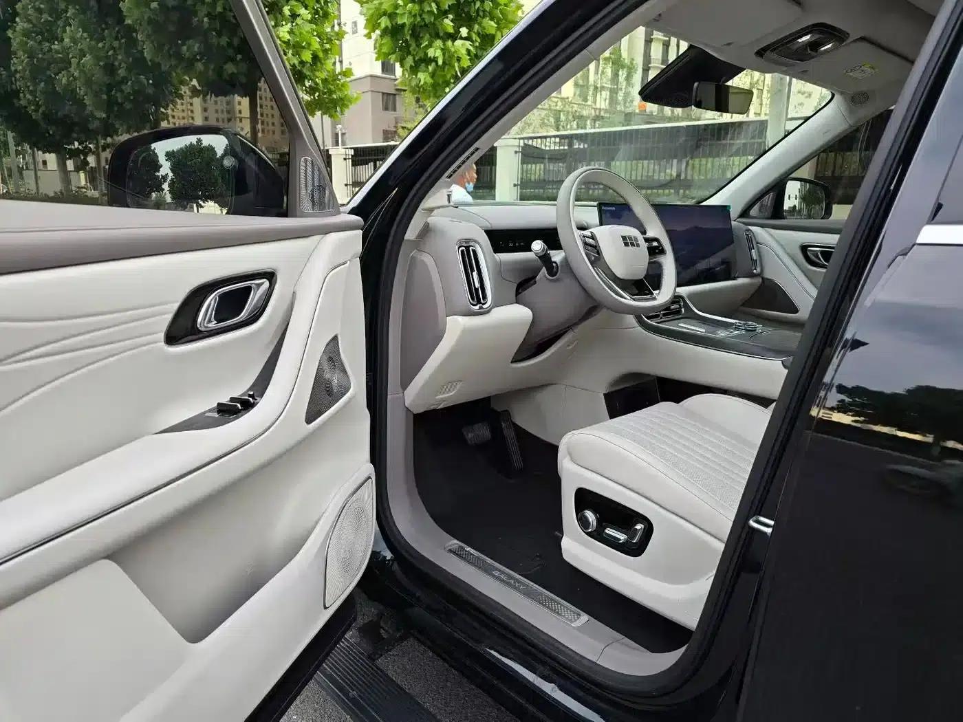 Galaxy M9 2025 210km/h AWD Navigator Edition — миниатюра 7