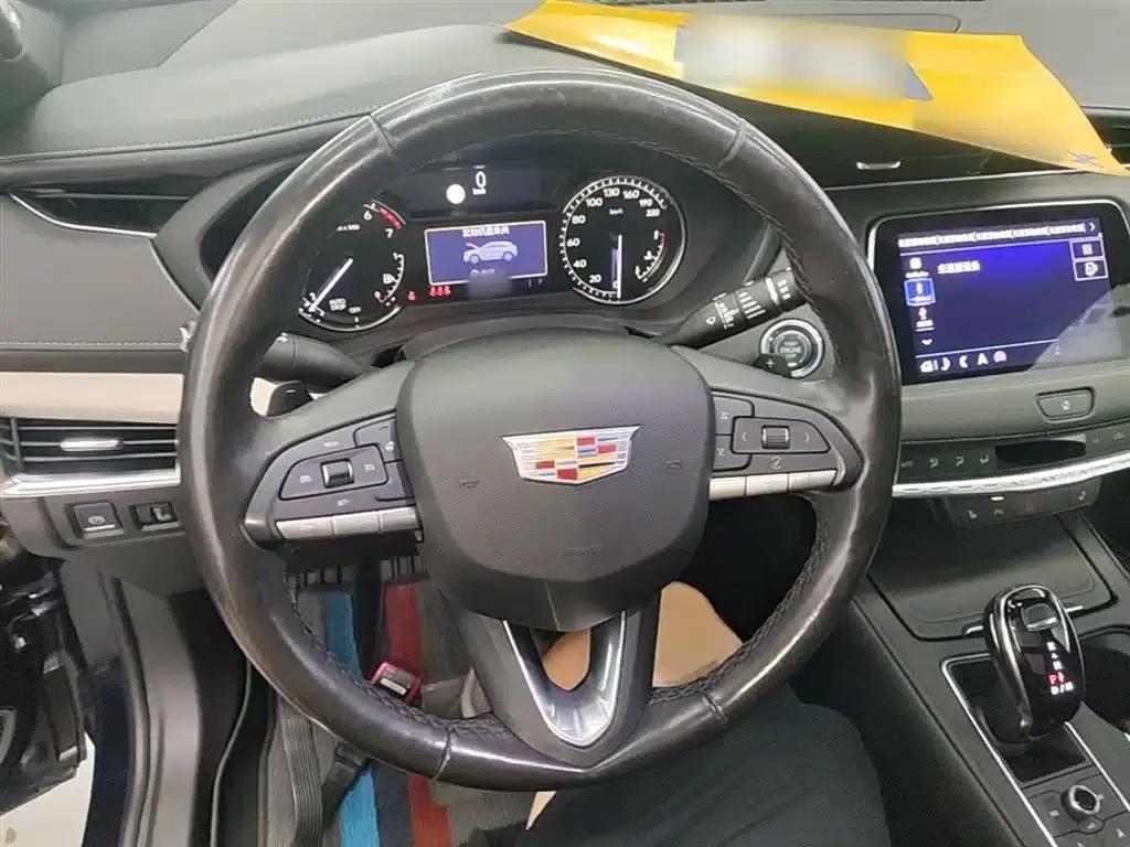 2020 Cadillac XT4 Facelift 28T Two-Wheel Drive Premium Model — миниатюра 11