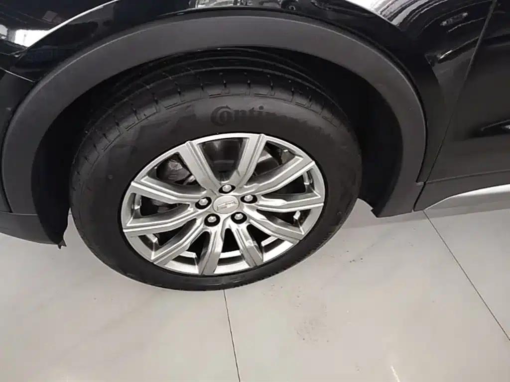 2023 Cadillac XT4 28T Two-Wheel Drive Luxury — миниатюра 23