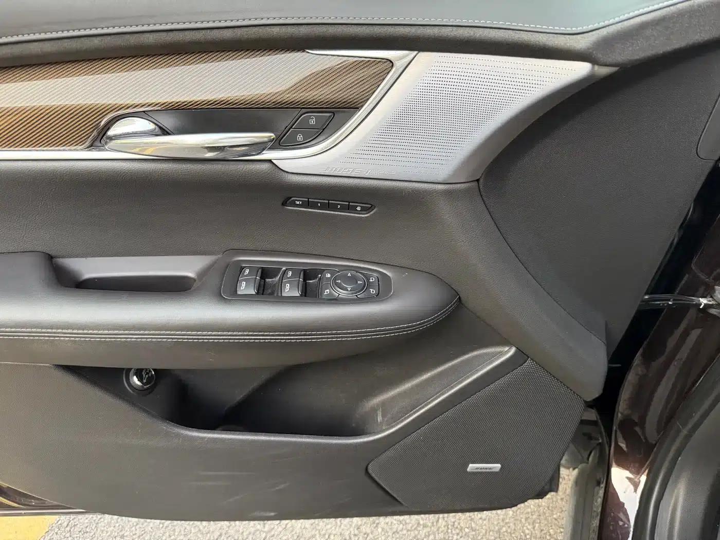 2020 Cadillac XT6 28T Six-Seat AWD Platinum Sport Edition — миниатюра 14
