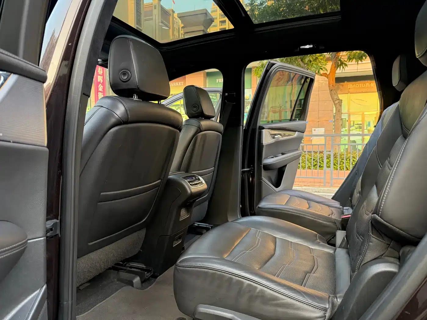 2020 Cadillac XT6 28T Six-Seat AWD Platinum Sport Edition — миниатюра 25