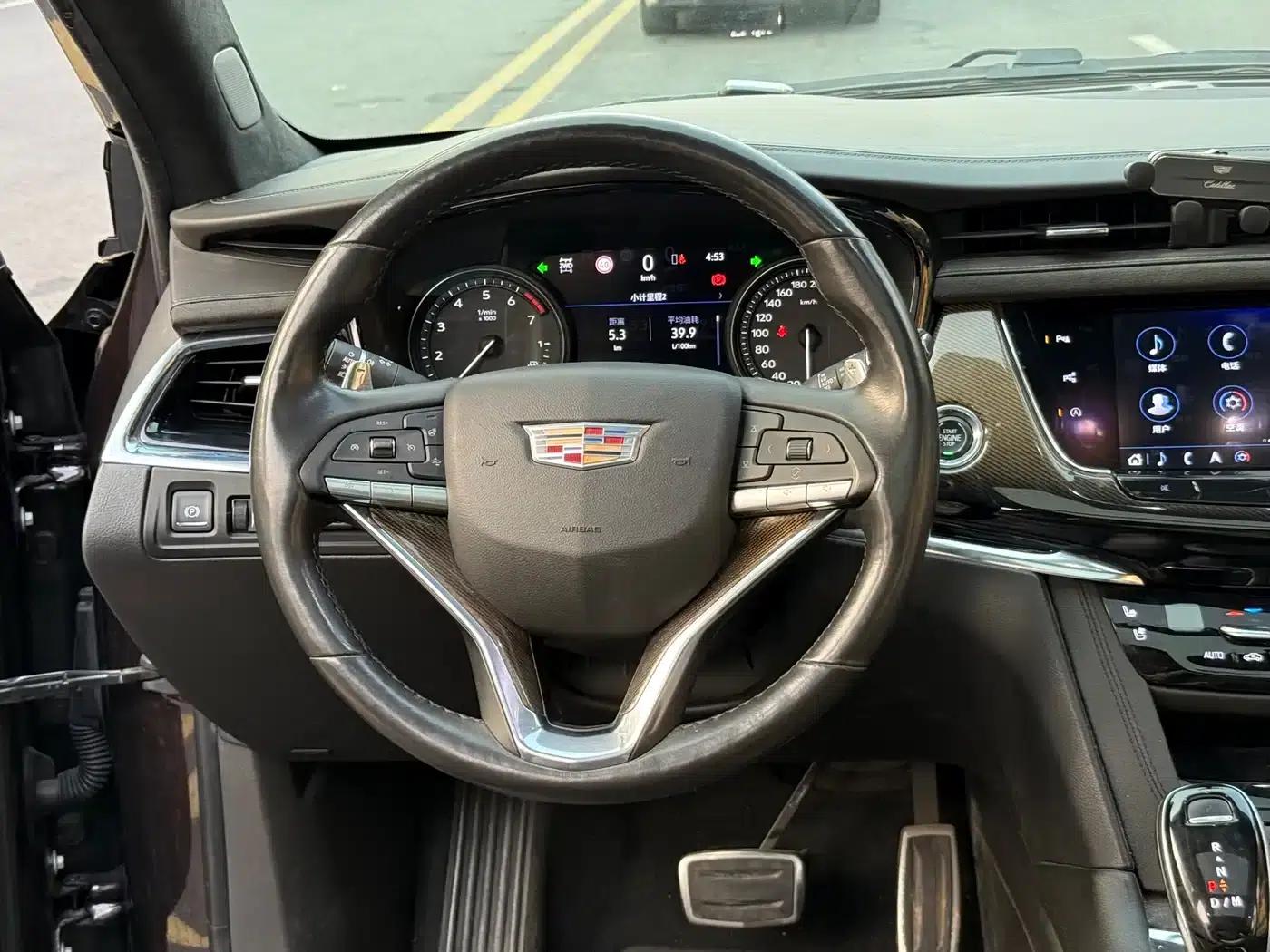 2020 Cadillac XT6 28T Six-Seat AWD Platinum Sport Edition — миниатюра 27
