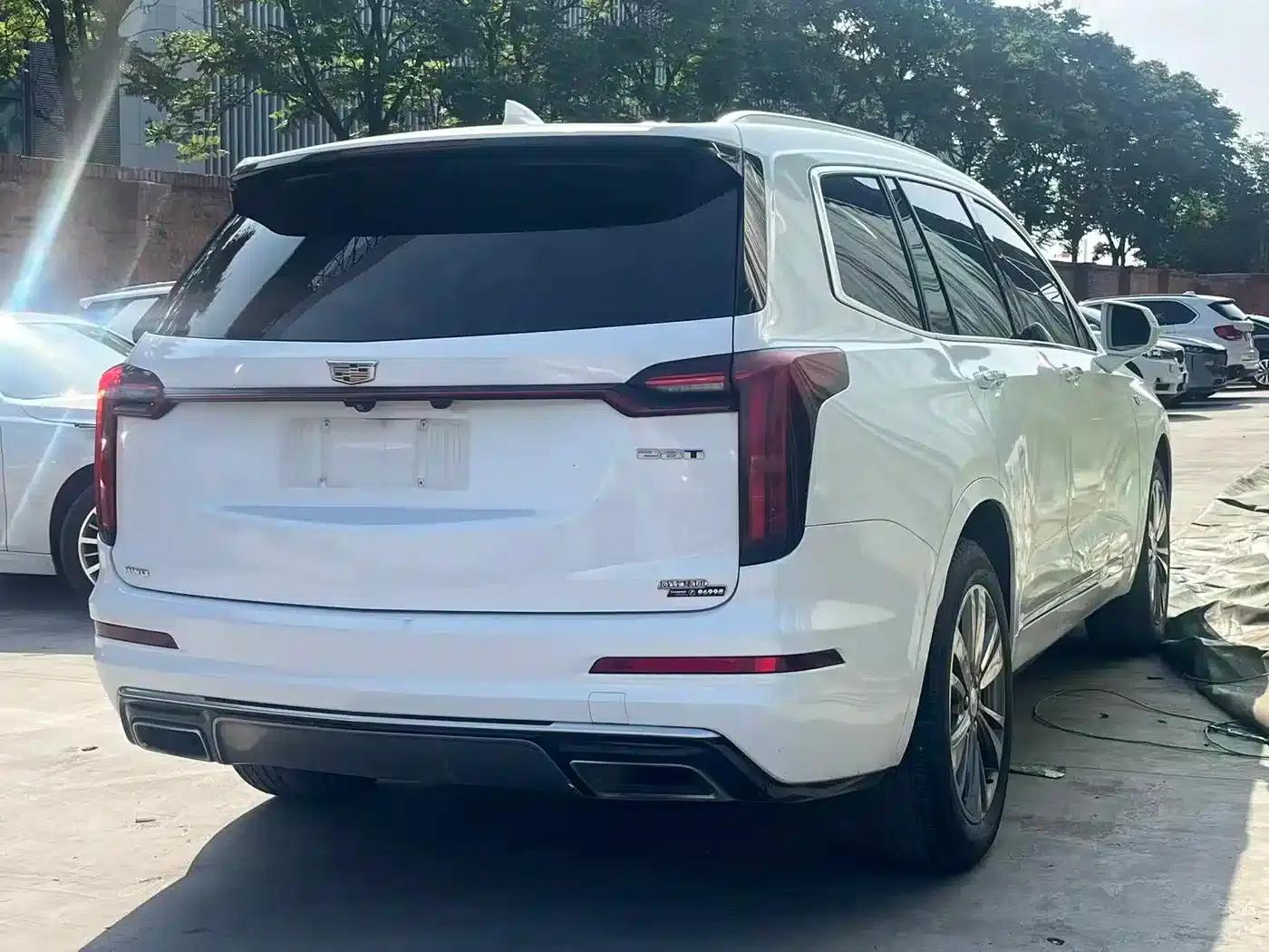 2020 Cadillac XT6 28T Six-Seat AWD Luxury — миниатюра 18