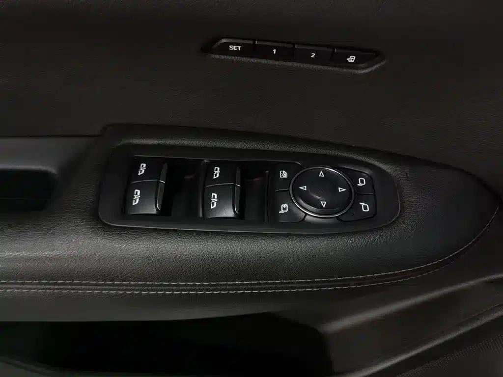 Cadillac XT6 2020 Facelift 28T Six-Seat AWD Luxury Sport — миниатюра 9