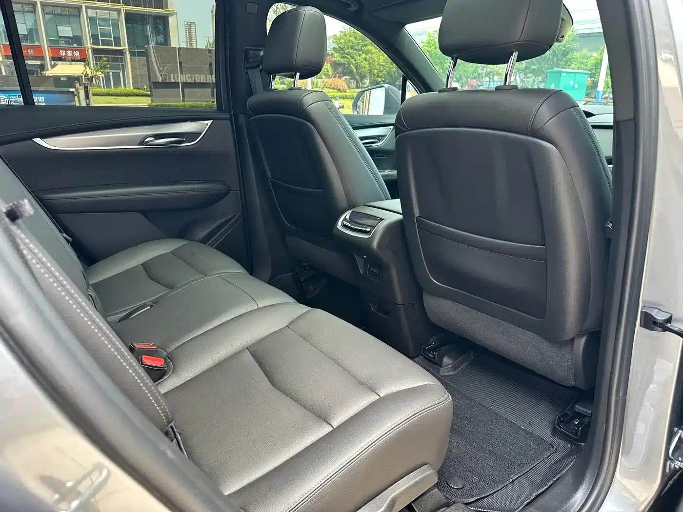 2021 Cadillac XT6 28T 7-Seat Luxury — миниатюра 13