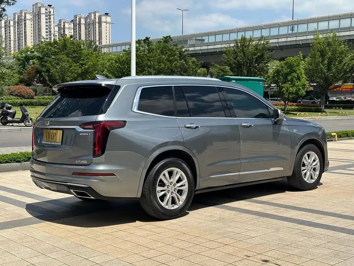 2021 Cadillac XT6 28T 7-Seat Luxury — миниатюра 16