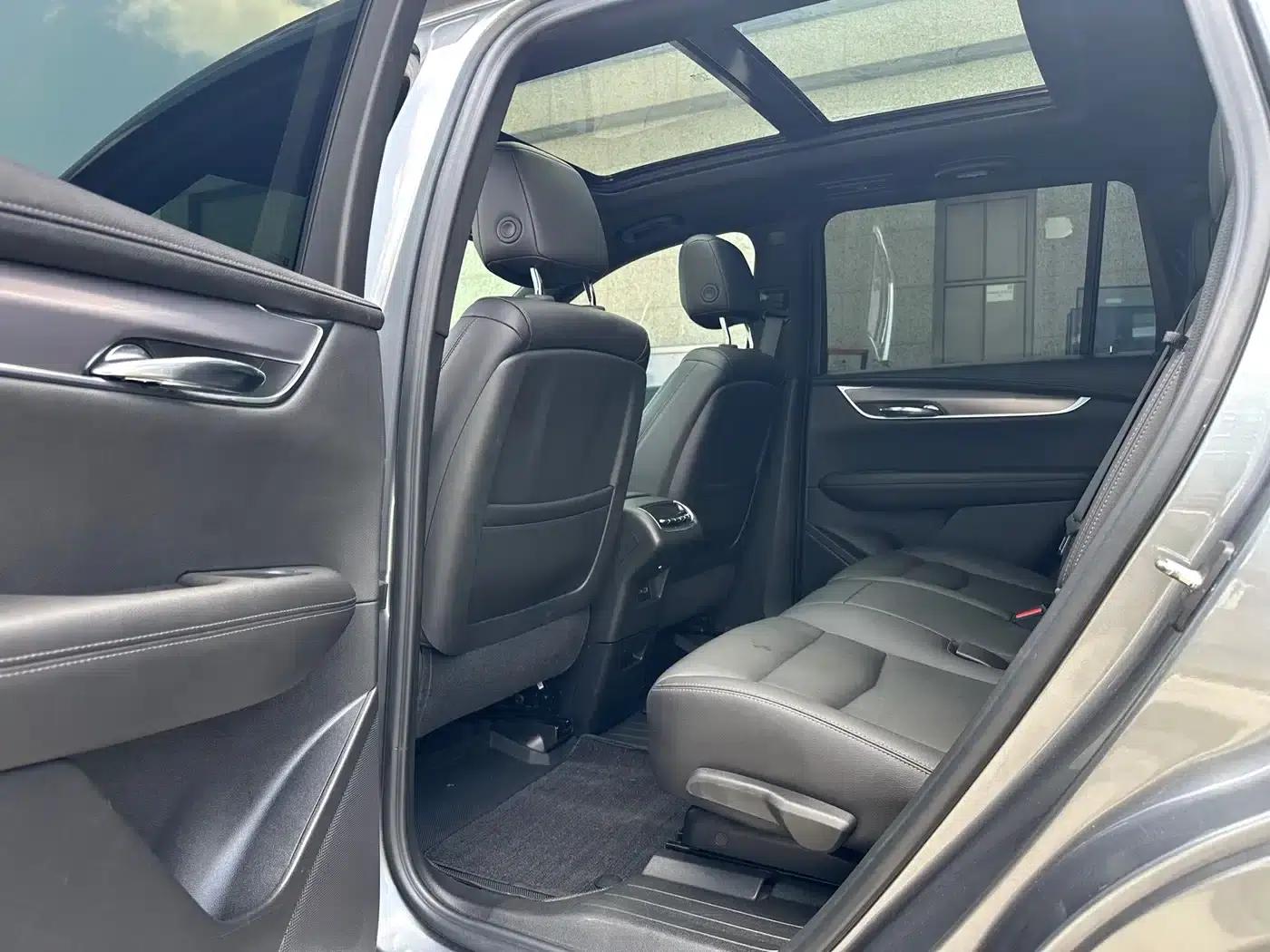 2021 Cadillac XT6 28T 7-Seat Luxury — миниатюра 4