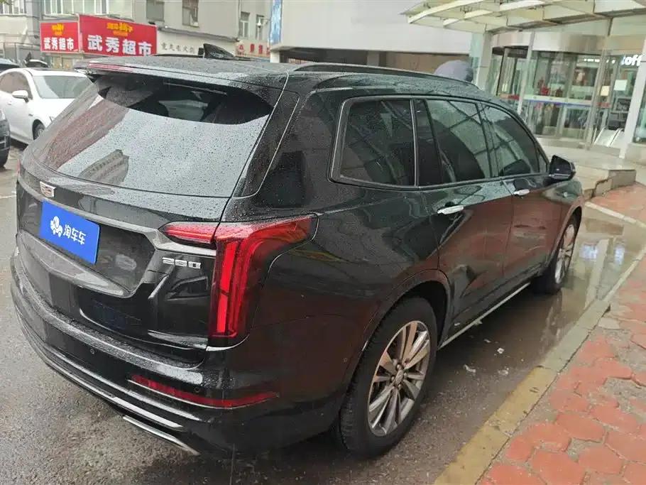 2020 Cadillac XT6 28T Six-Seat AWD Luxury — миниатюра 3