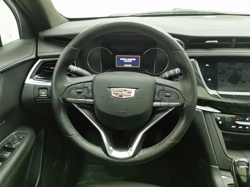 Cadillac XT6 2022 2.0T Six-Seat AWD Luxury Standard Edition — миниатюра 11