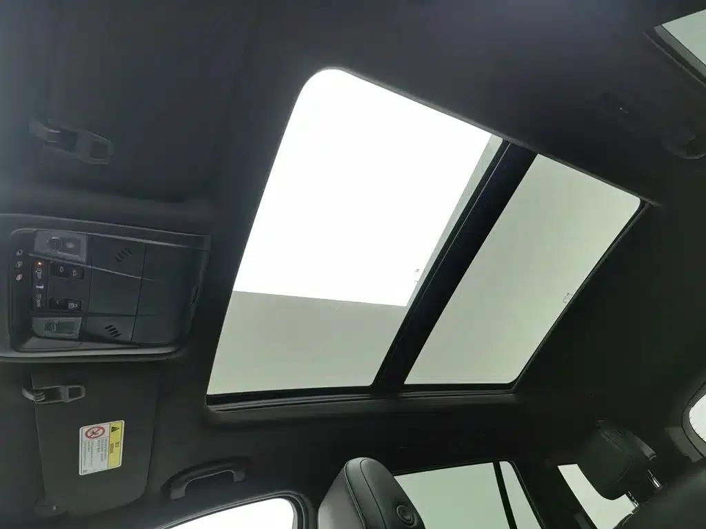 Cadillac XT6 2022 2.0T Six-Seat AWD Luxury Standard Edition — миниатюра 14