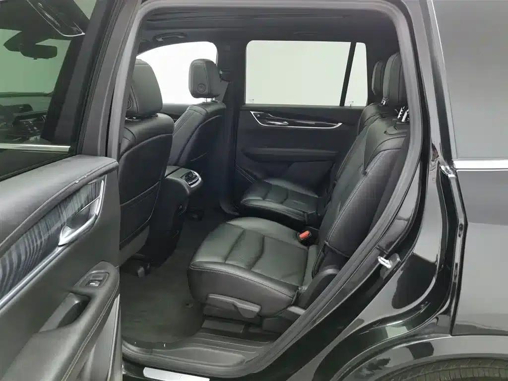 Cadillac XT6 2022 2.0T Six-Seat AWD Luxury Standard Edition — миниатюра 15