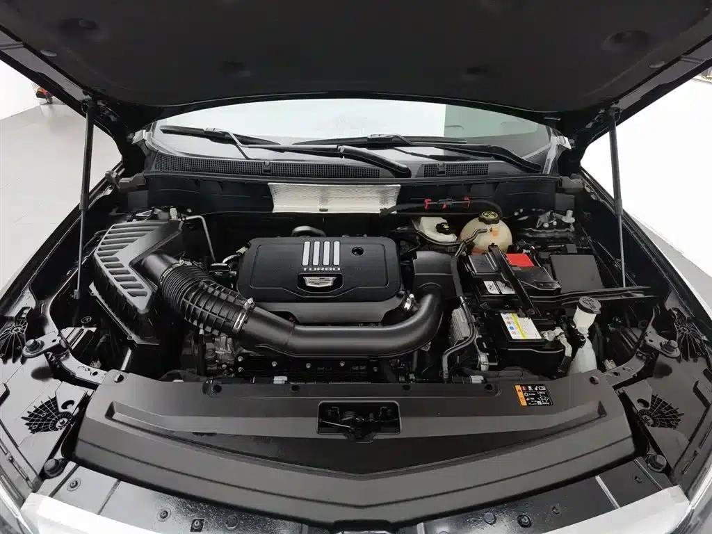 Cadillac XT6 2022 2.0T Six-Seat AWD Luxury Standard Edition — миниатюра 6