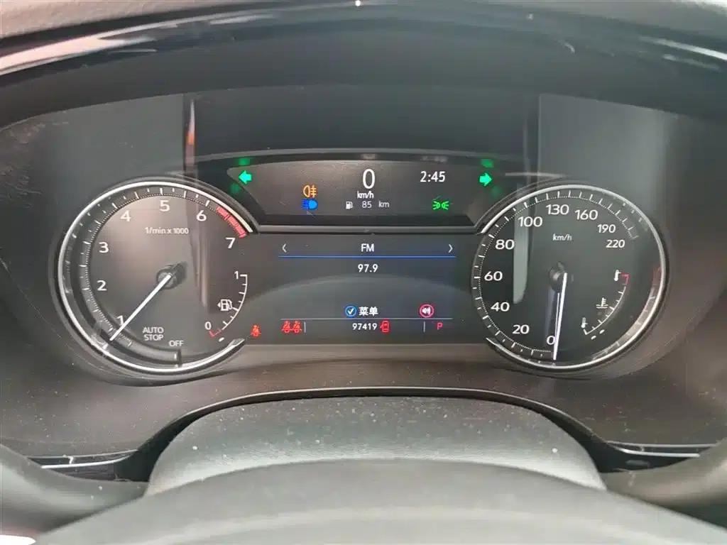 Cadillac XT6 2021 2.0T Six-Seat Two-Wheel Drive Luxury — миниатюра 12
