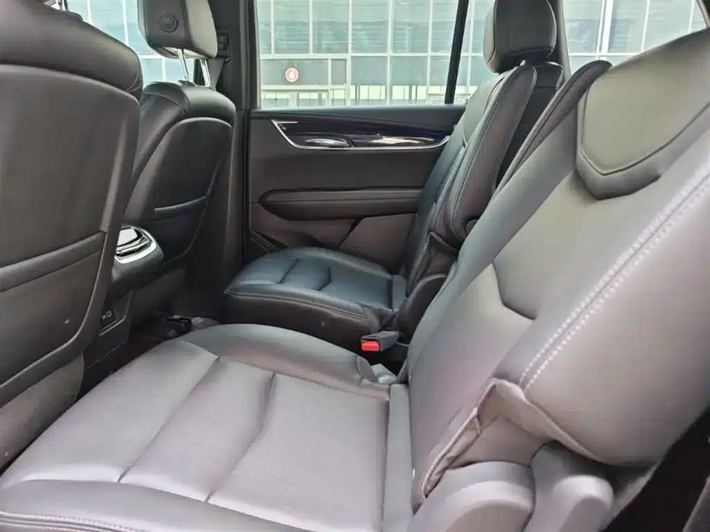 Cadillac XT6 2021 2.0T Six-Seat Two-Wheel Drive Luxury — миниатюра 17