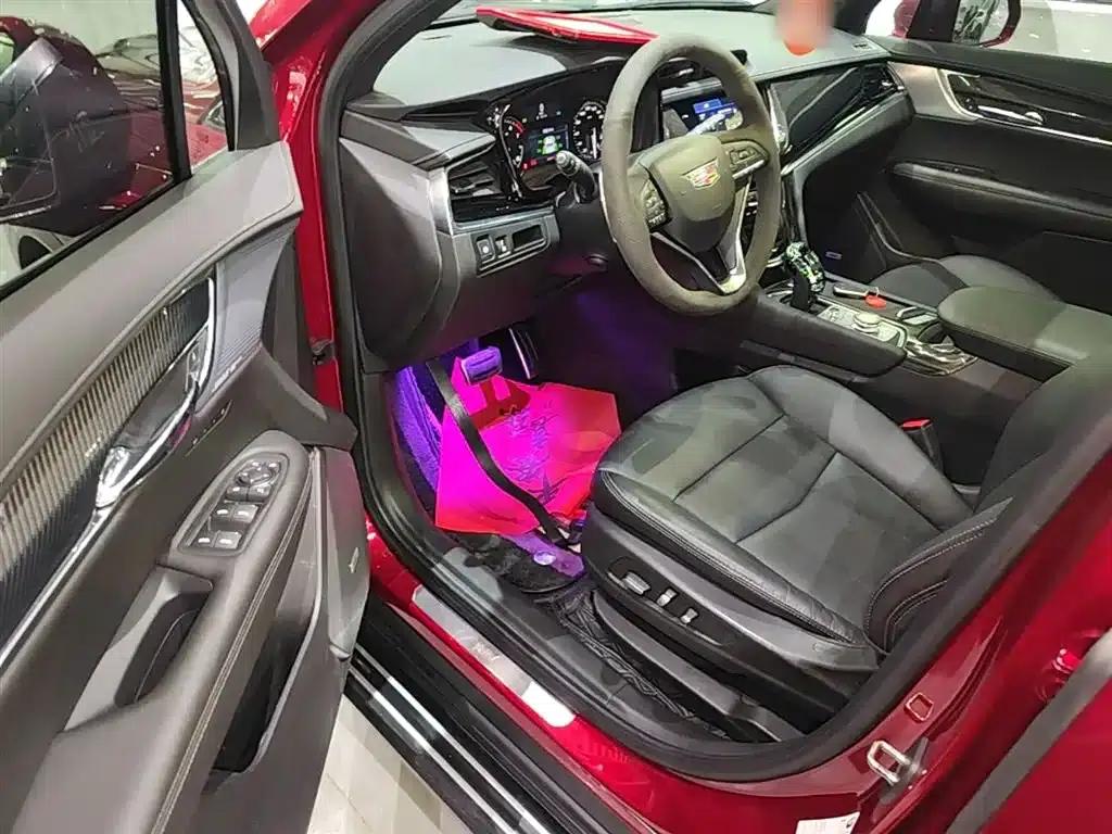 Cadillac XT6 2022 2.0T Six-Seat AWD Premium — миниатюра 16