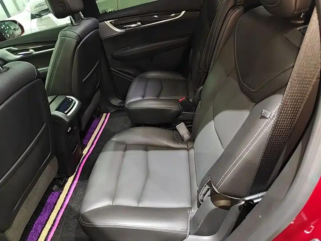 Cadillac XT6 2022 2.0T Six-Seat AWD Premium — миниатюра 17