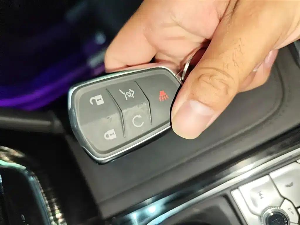 Cadillac XT6 2022 2.0T Six-Seat AWD Premium — миниатюра 9