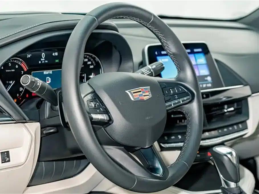 2023 Cadillac CT4 25T Fashion Edition — миниатюра 9