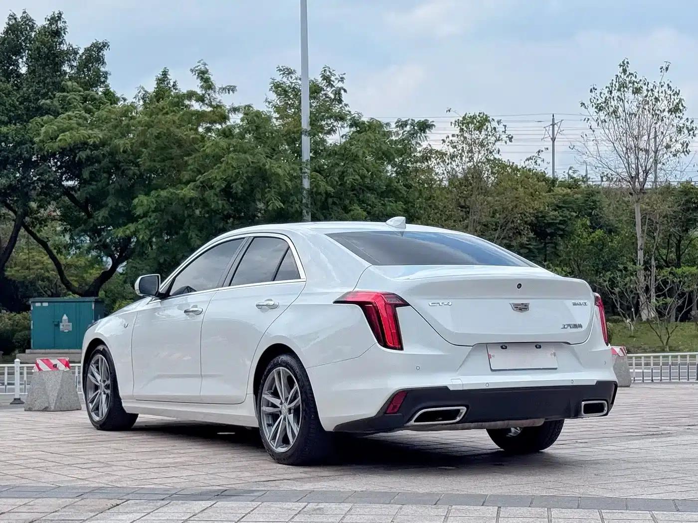 2021 Cadillac CT4 28T Luxury — миниатюра 4