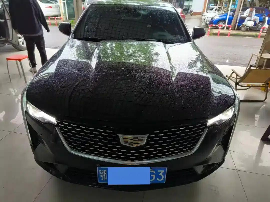 2023 Cadillac CT4 28T Premium — миниатюра 2