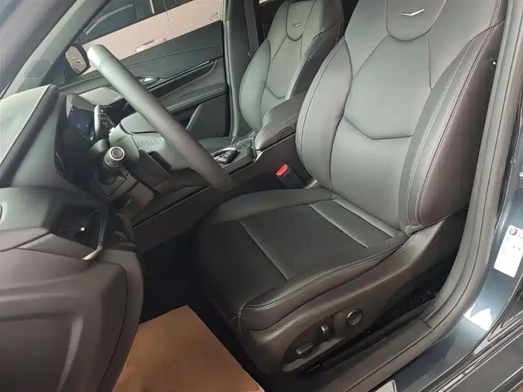 2021 Cadillac CT4 28T Luxury — миниатюра 15
