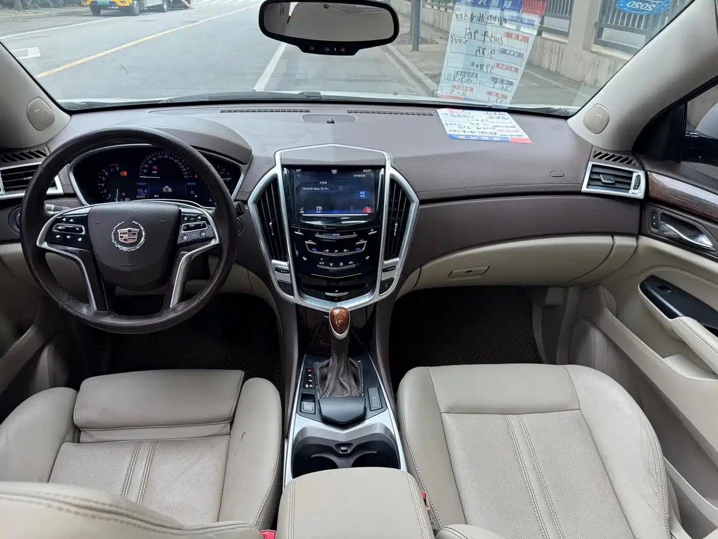 2013 Cadillac SRX 3.0L Elite — миниатюра 5