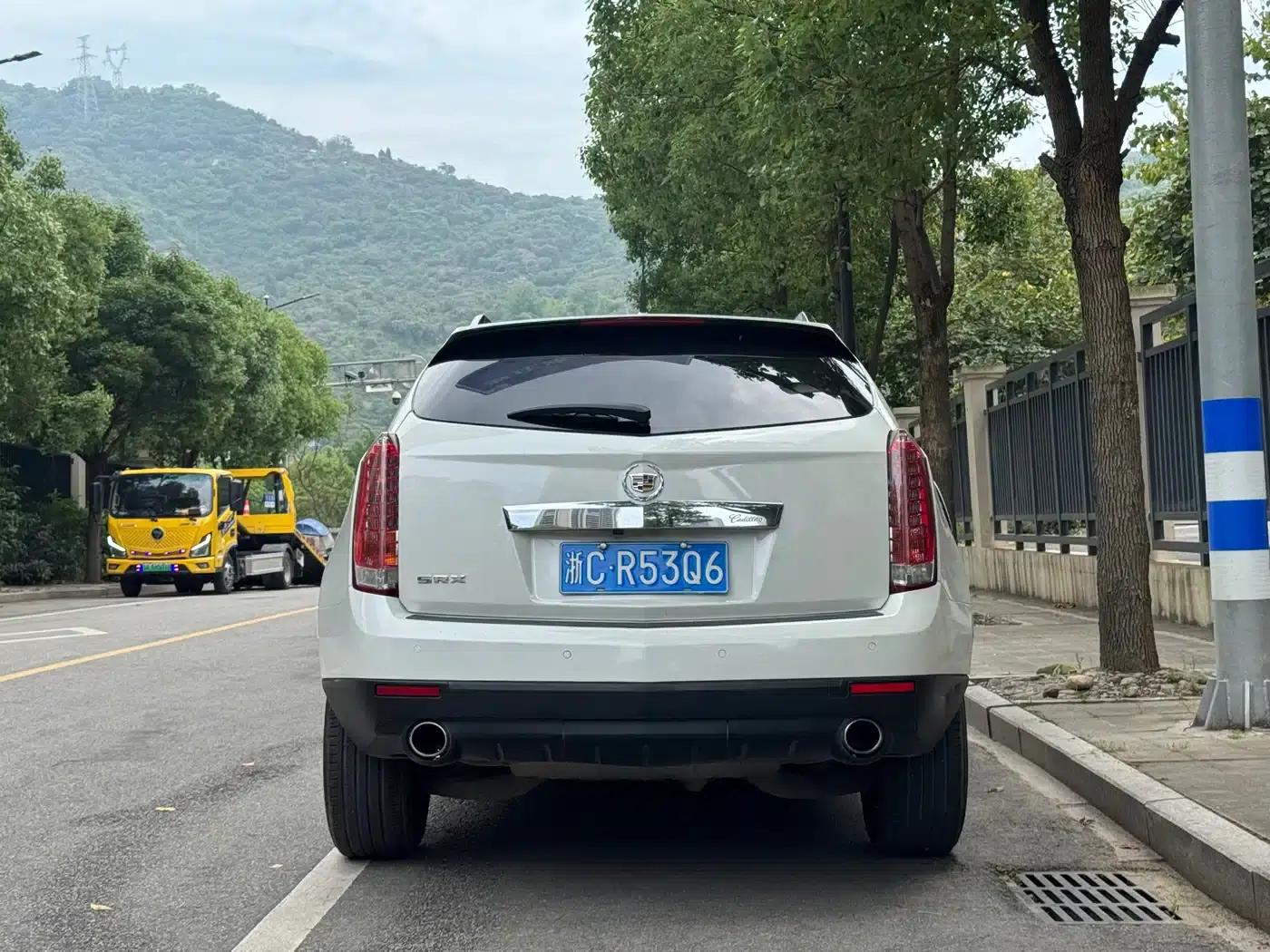 2013 Cadillac SRX 3.0L Elite — миниатюра 7