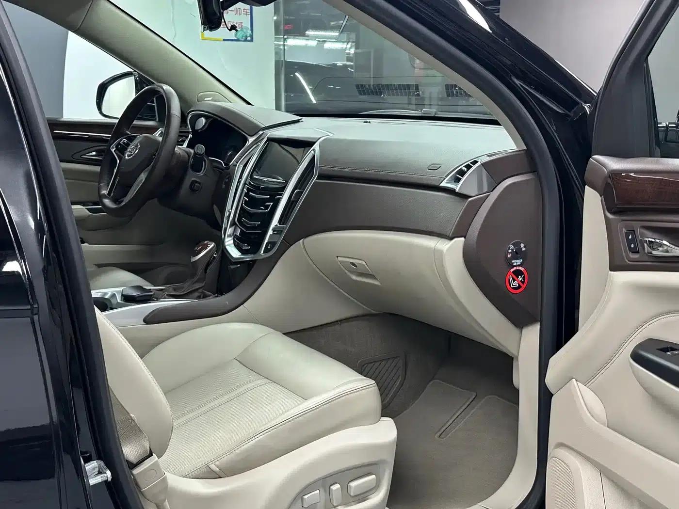 2014 Cadillac SRX 3.0L Luxury — миниатюра 9