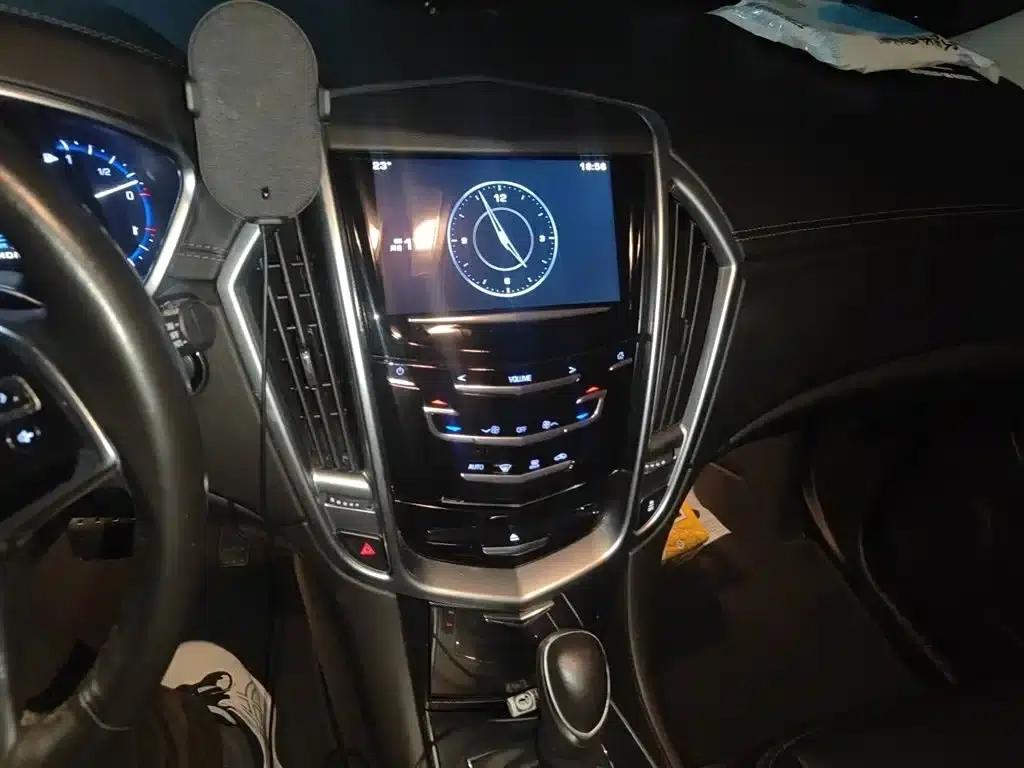 2015 Cadillac SRX 3.0L Comfort — миниатюра 6