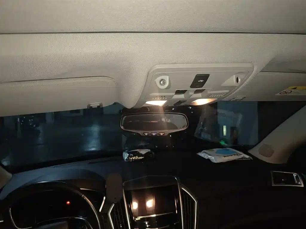 2015 Cadillac SRX 3.0L Comfort — миниатюра 9