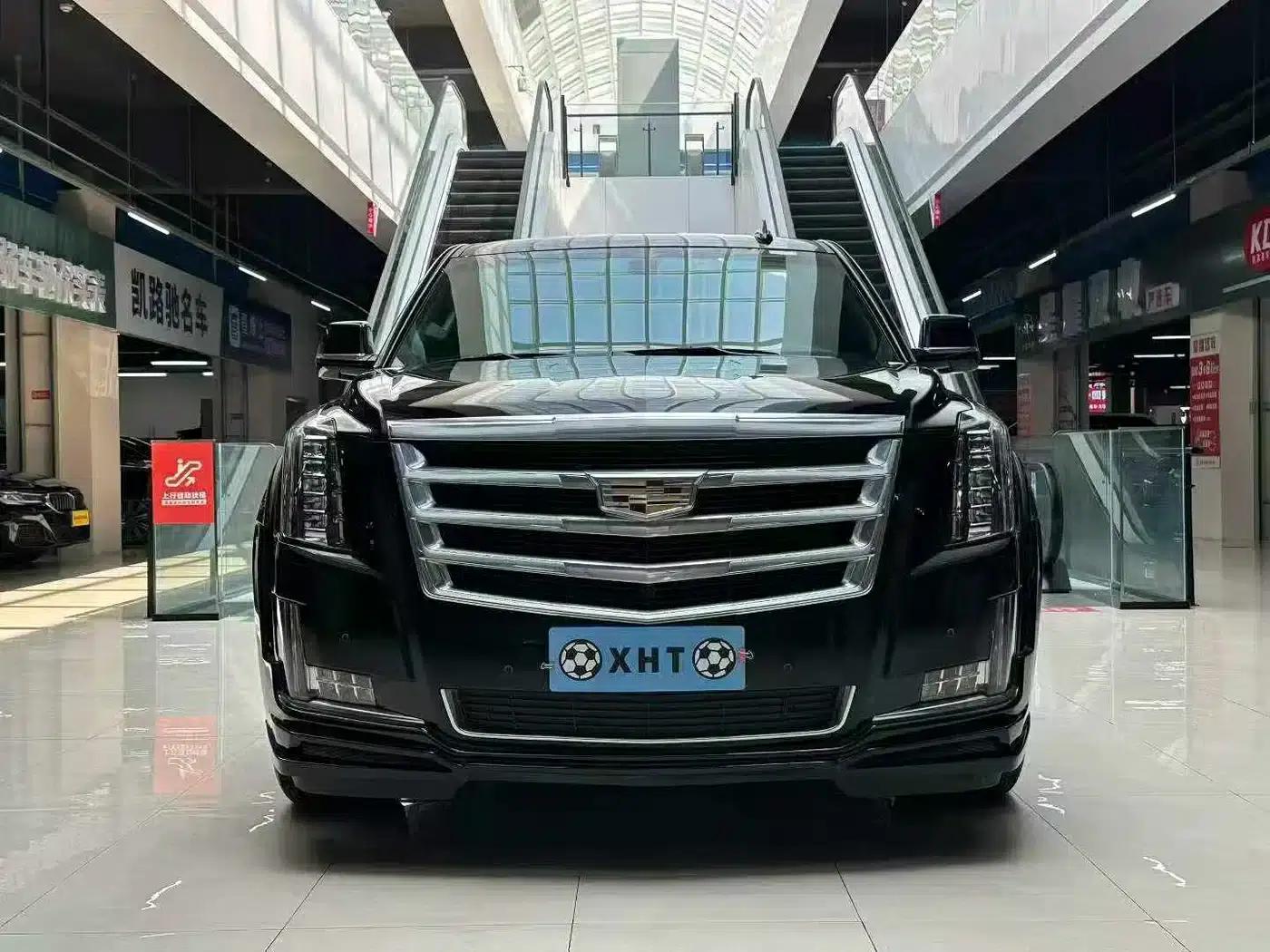 2017 Cadillac Escalade 6.2L ESV Platinum Edition Extended Wheelbase — миниатюра 2