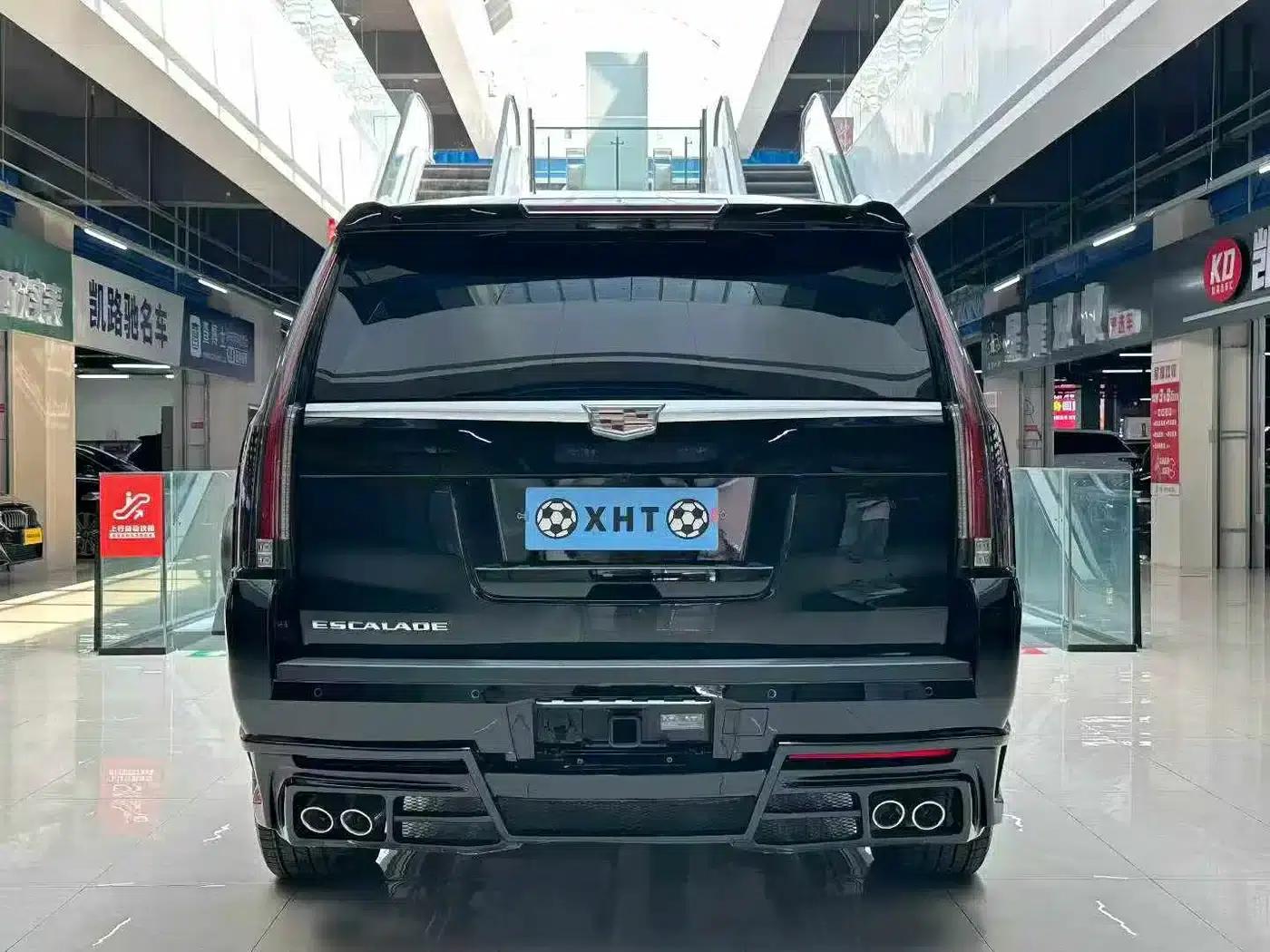 2017 Cadillac Escalade 6.2L ESV Platinum Edition Extended Wheelbase — миниатюра 8
