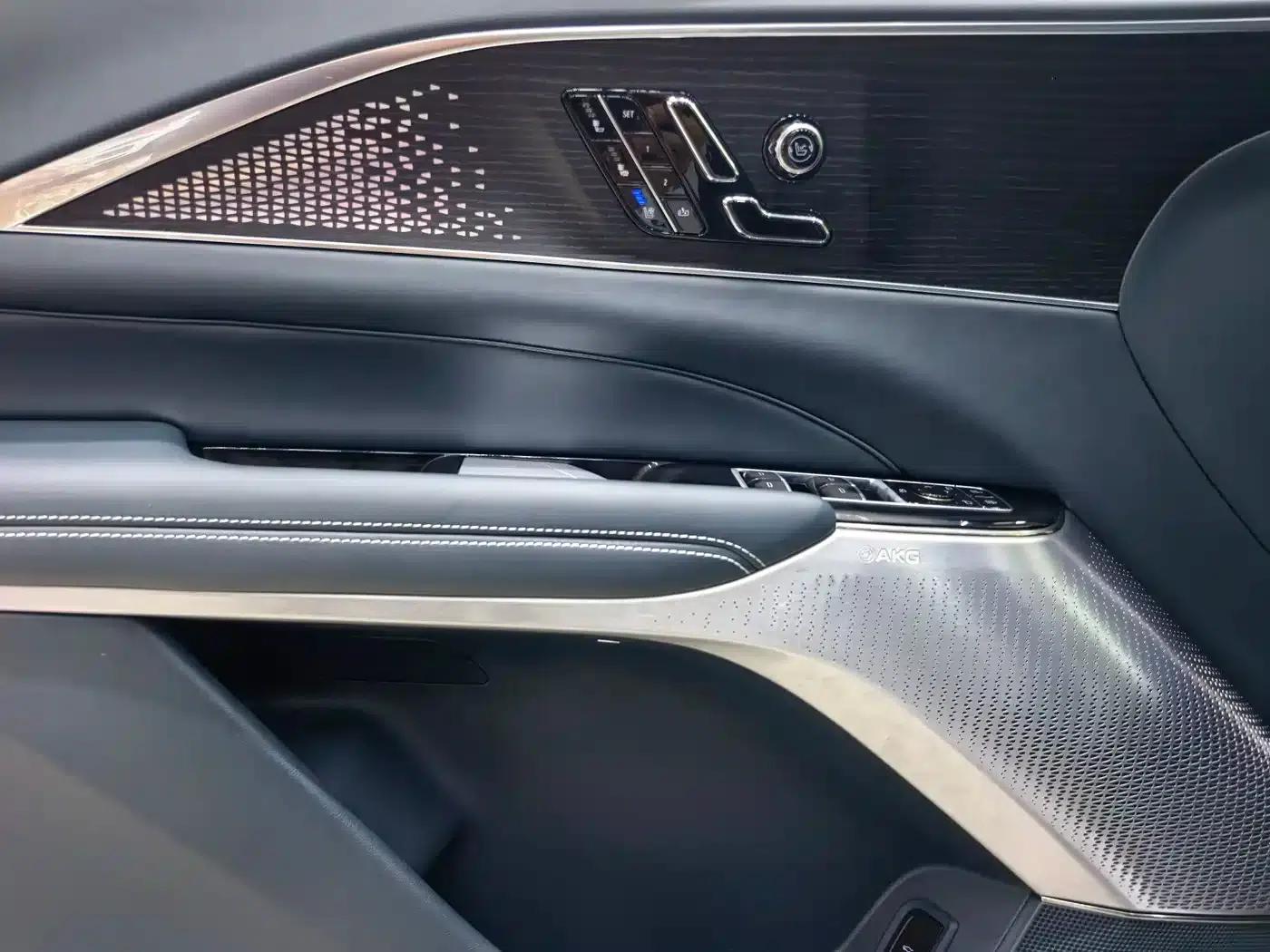 iQ Ruige 2022 All-Wheel Drive High-Performance Premium Edition — миниатюра 14