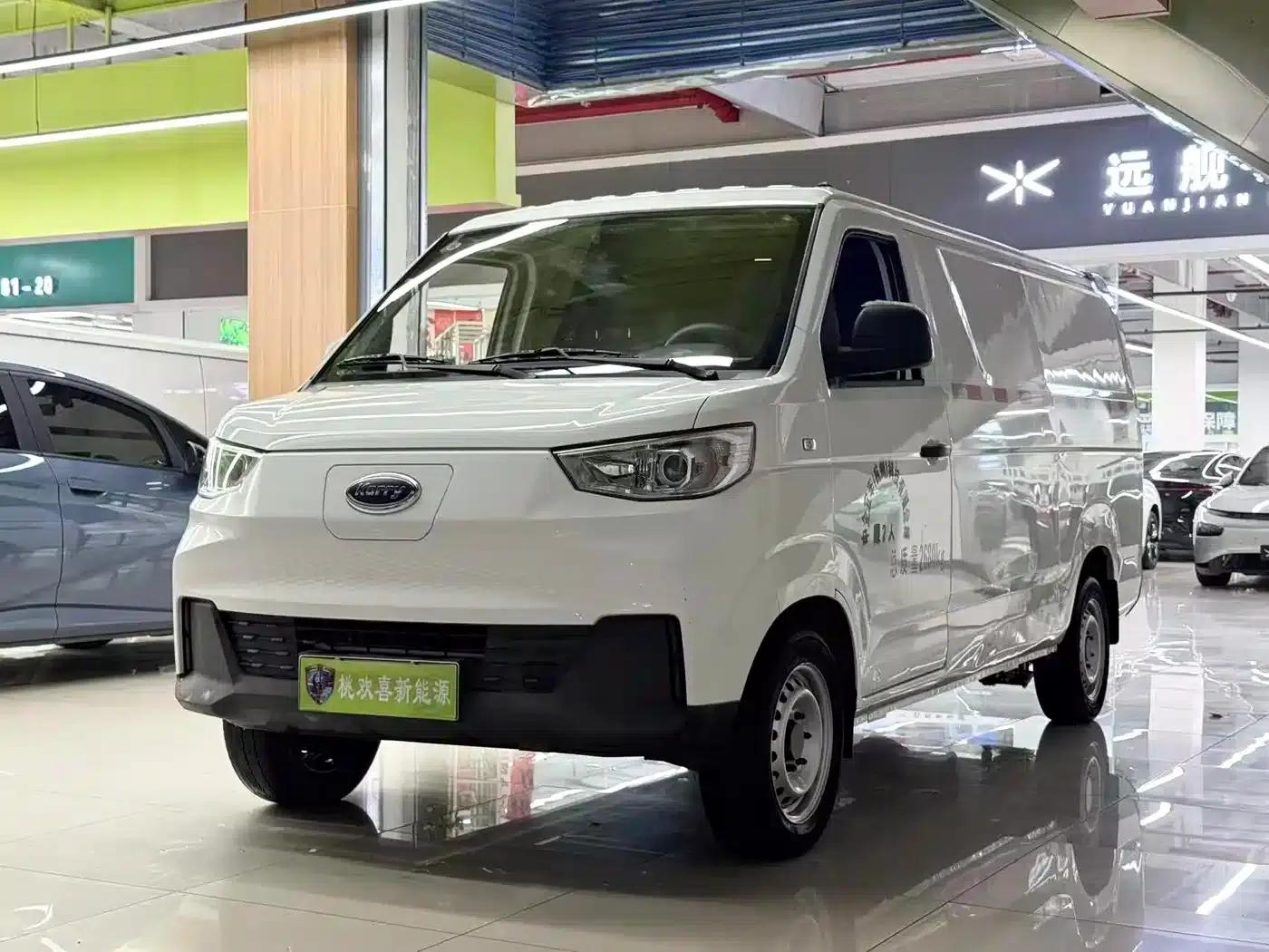 2023 Yangtze Finless Porpoise Comfort Edition with CALB 38.64kWh Lithium Battery — миниатюра 1