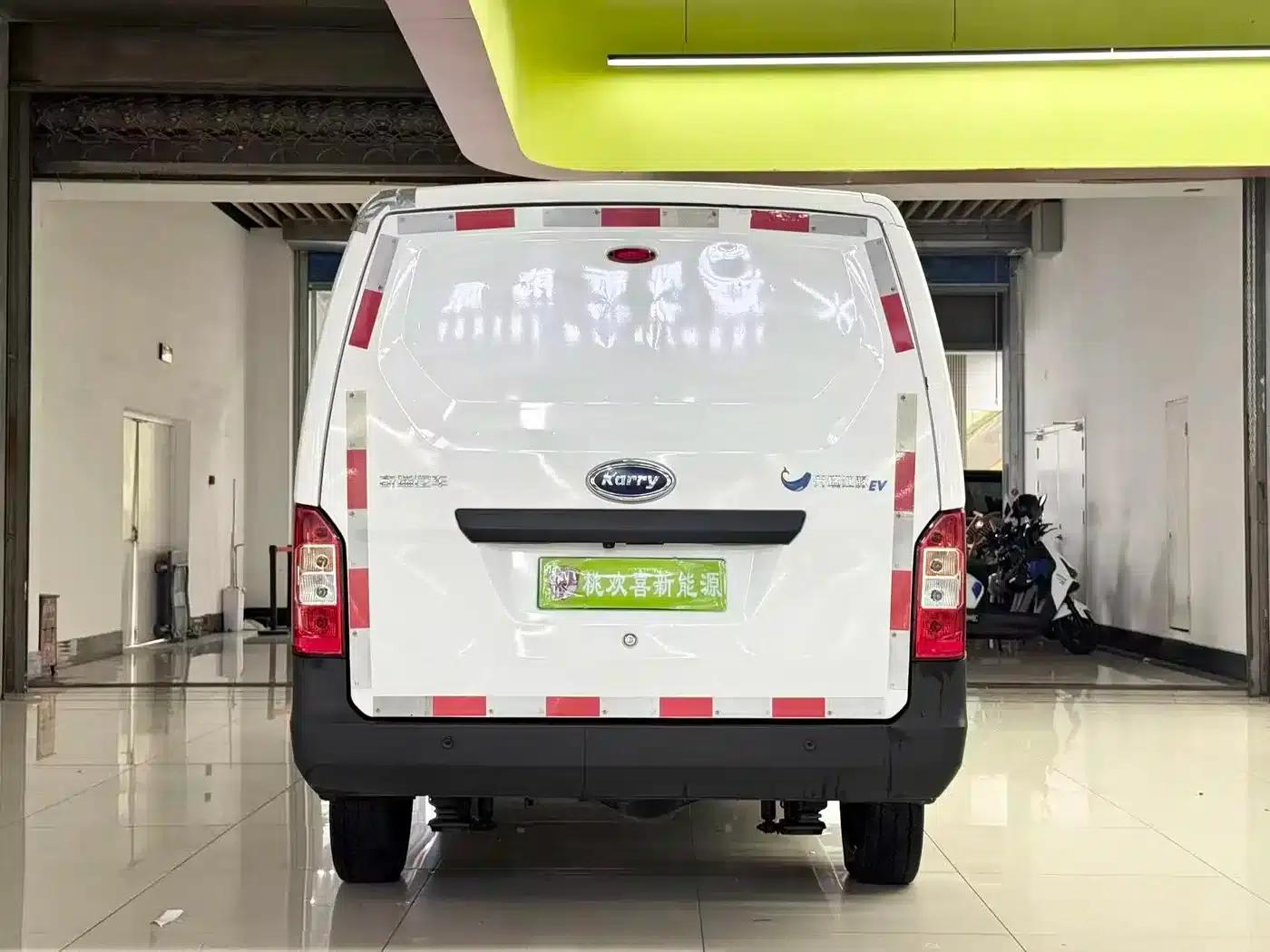 2023 Yangtze Finless Porpoise Comfort Edition with CALB 38.64kWh Lithium Battery — миниатюра 8