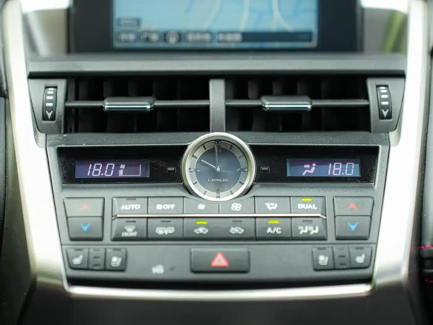 Lexus NX 2015 200t AWD F SPORT — миниатюра 19