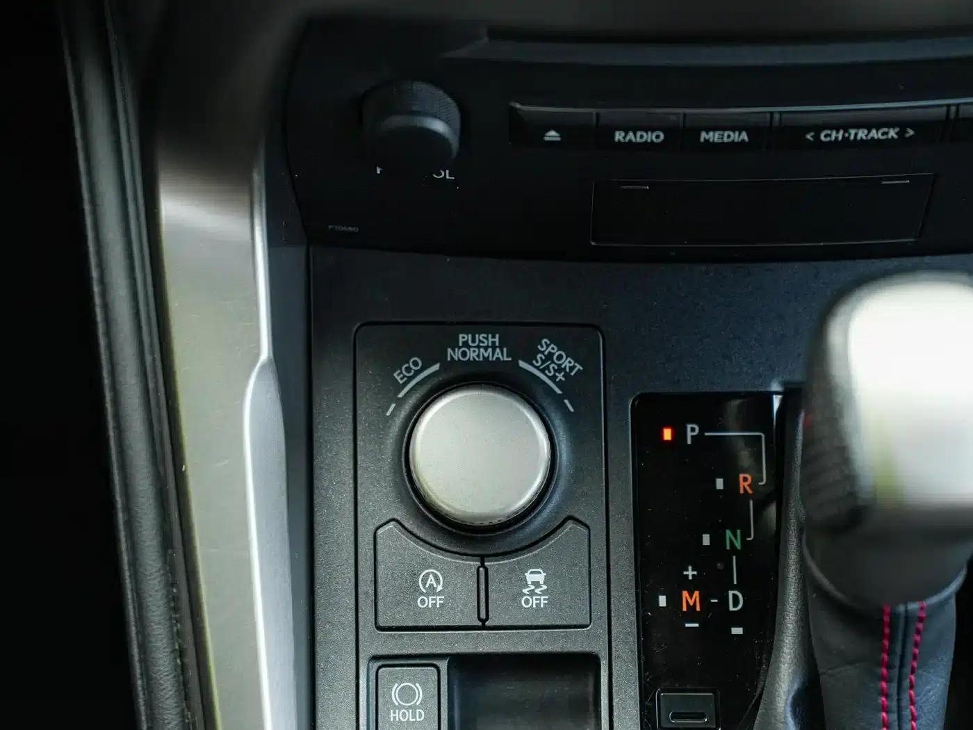 Lexus NX 2015 200t AWD F SPORT — миниатюра 21
