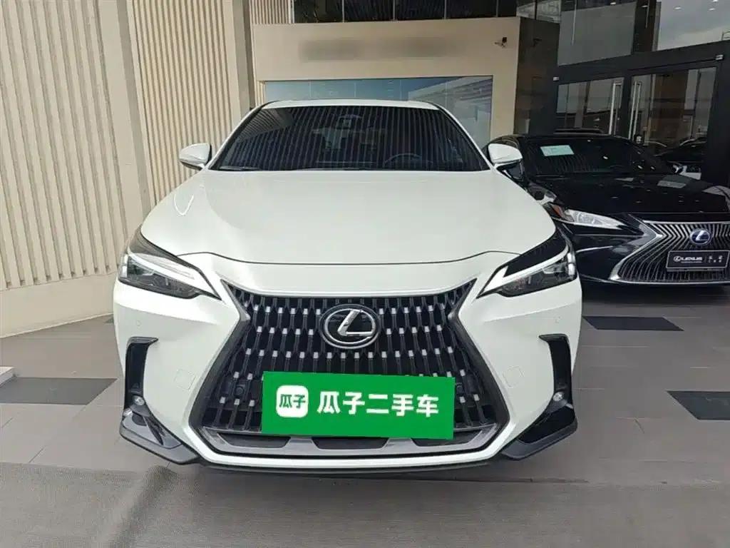 Lexus NX 2024 350h Front-Wheel Drive Elite Edition — миниатюра 3