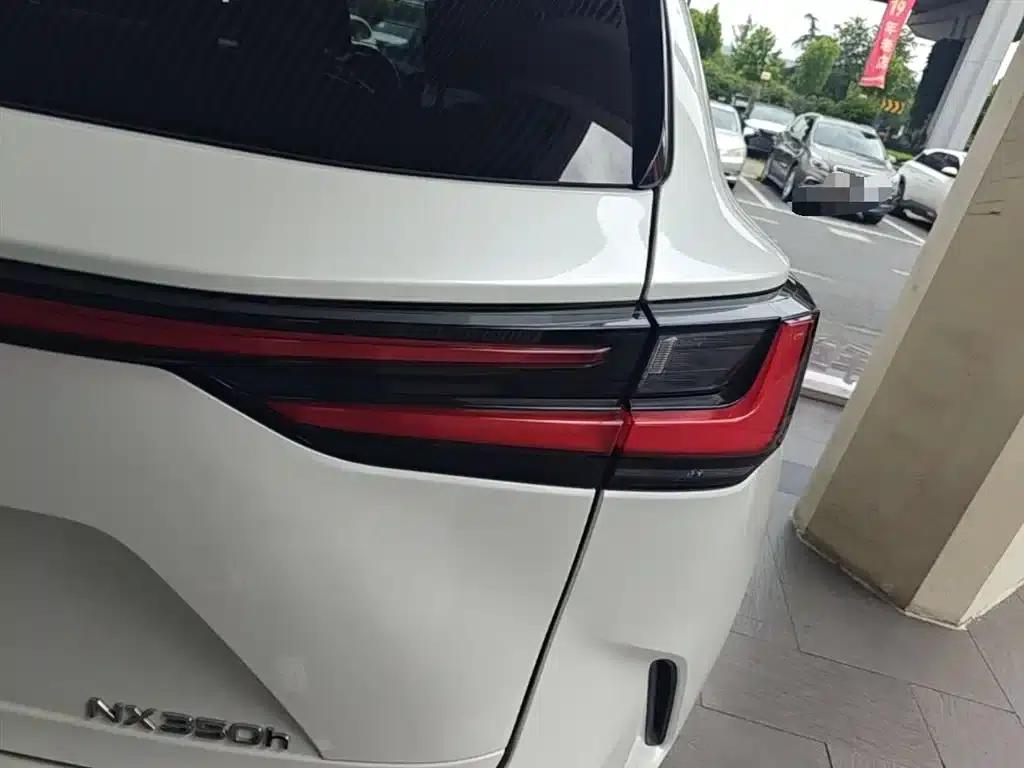 Lexus NX 2024 350h Front-Wheel Drive Elite Edition — миниатюра 8