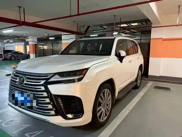 2022 Lexus LX 600 Middle East Edition